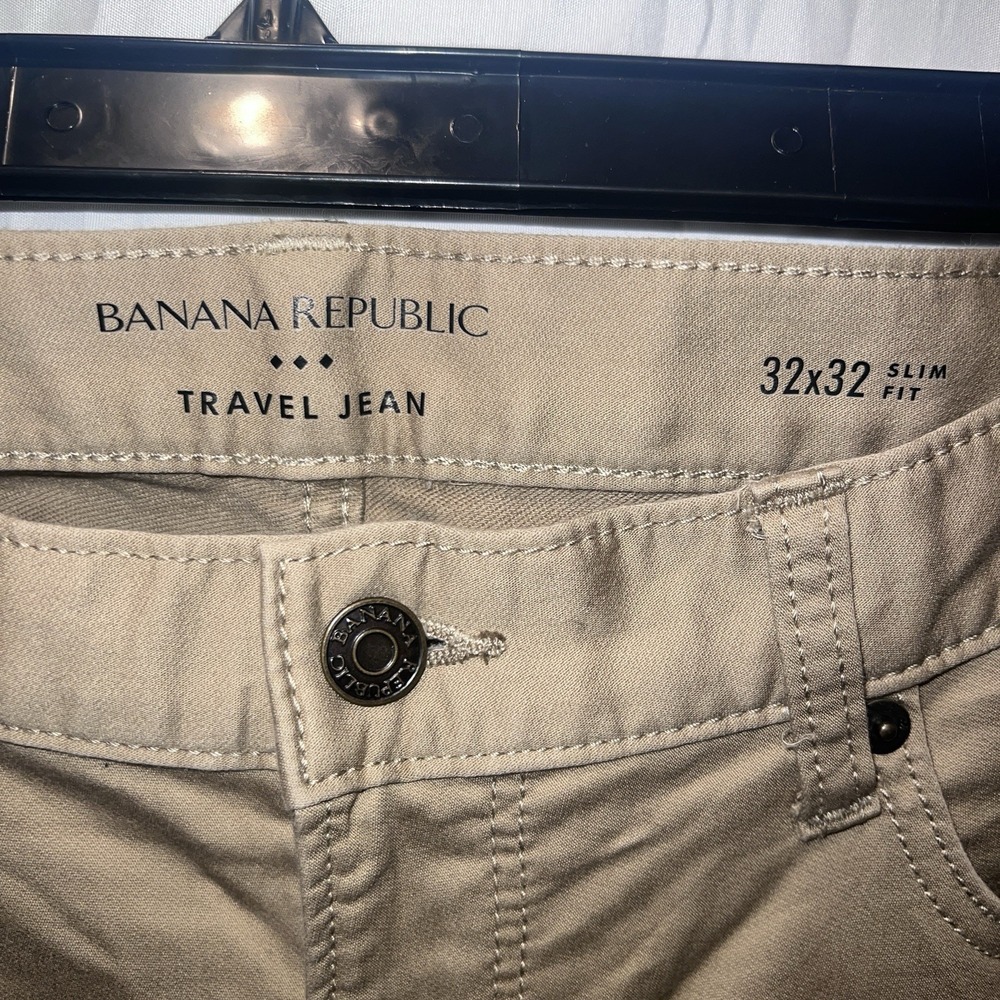 Banana Republic Travel Jean Mens 32/32 Khaki Slim Fit Stretch Stylish Comfort